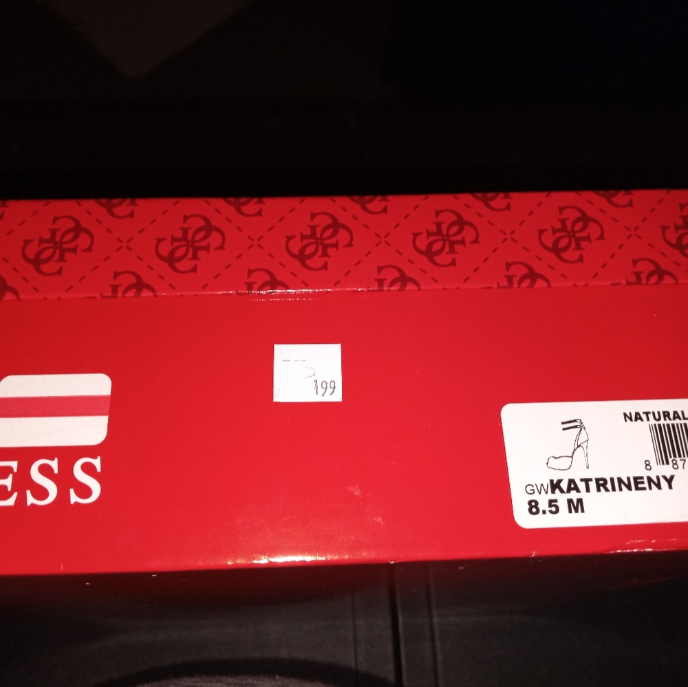 Shoes - Picture 5 of 5